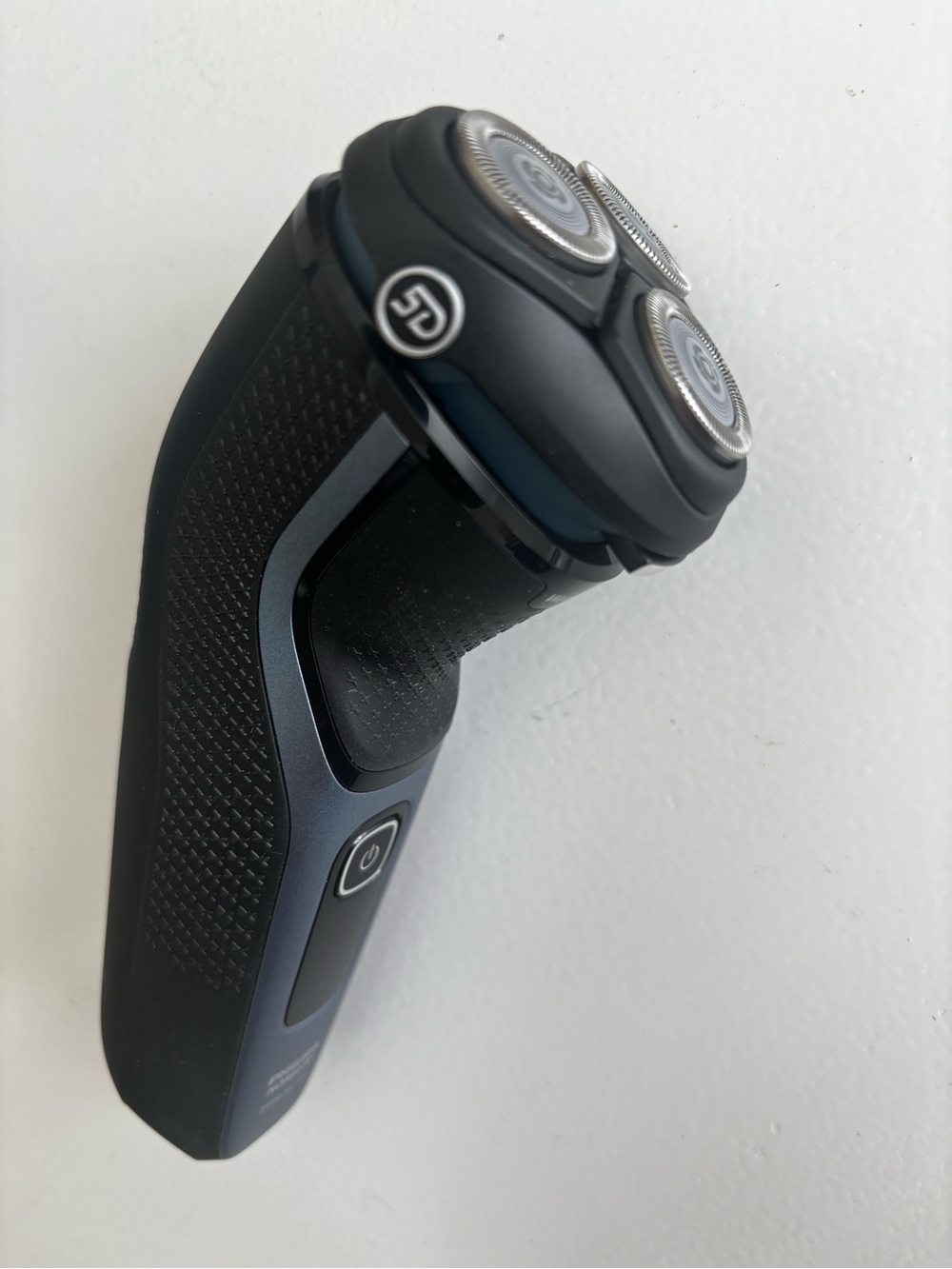 Philips Norelco 3600 Electric Wet/Dry Shaver Pop-up Trim- Open Box Store Return - Picture 8 of 12